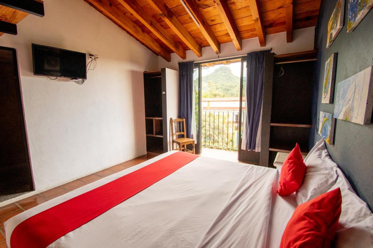 Hotel Marmil Малиналько Экстерьер фото